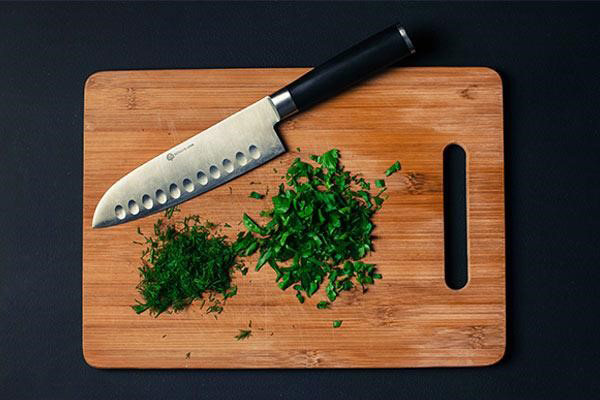 10 Avoidable Knife Handling Mistakes