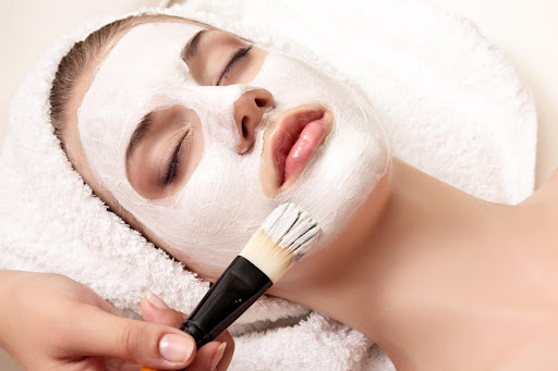 how to become an esthetician in Michigan