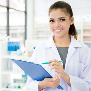 What Is a Pharmacy Technician