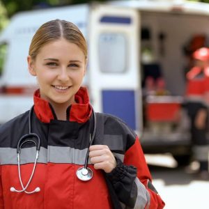 how to become a paramedic