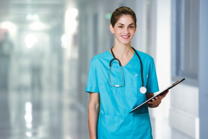 how to become a registered nurse