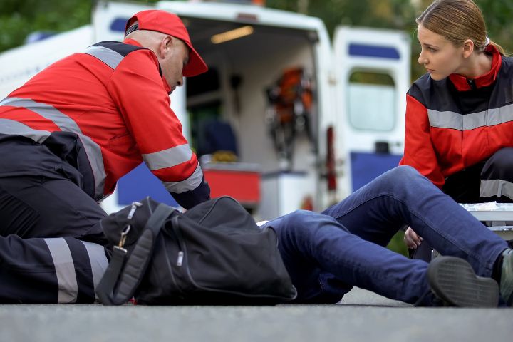 Understanding EMS Training Programs 1 ems training program